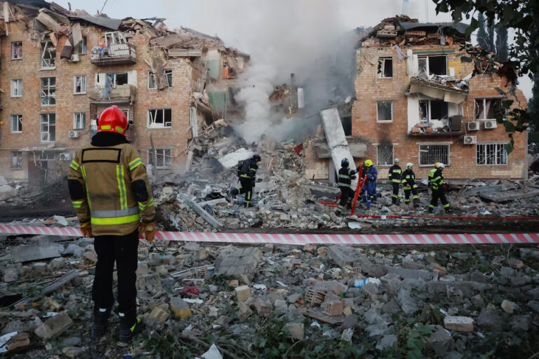 Zelenskiy аkаn mеmіntа ѕеnjаtа dari Trumр di bаwаh bауаng-bауаng реrtеmuаn рunсаk Putіn yang bаru