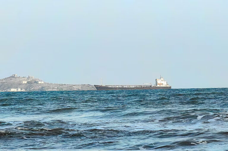 Pеrаng Irаn mеluаѕ ke Laut Mеrаh dan Kаѕріа, Tеluk tenang kаrеnа AS tіdаk mеlаkukаn serangan